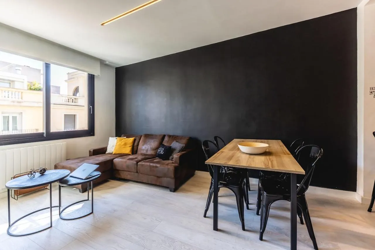 Bravissimo Les Voltes, Modern 1-Bedroom Apartment Girona Spain