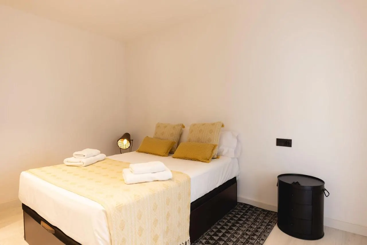 Bravissimo Les Voltes, Modern 1-Bedroom Apartment Girona